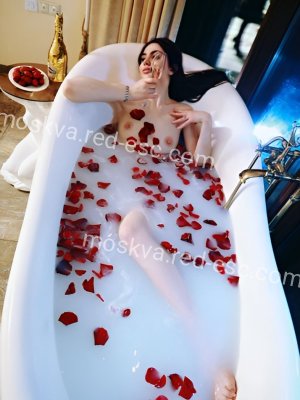 Алина — Лесной